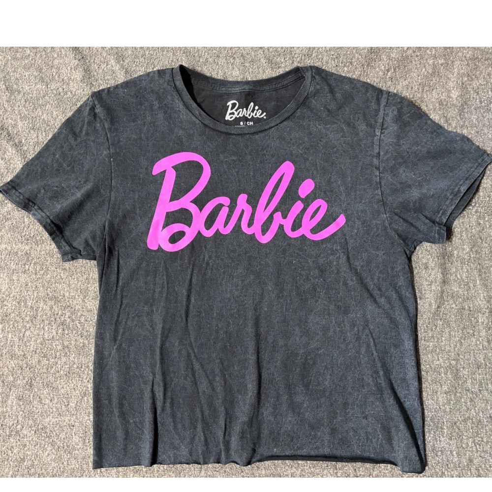 Barbie Graphic T-Shirt Womens Small Grey Mineral Wash Pink Logo Crop Top Tee